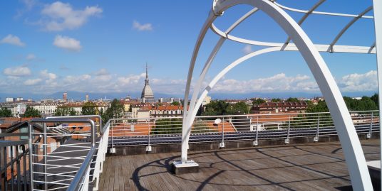 Penthouse for sale of 320 sq m with wide terraces in Gran Madre – Turin