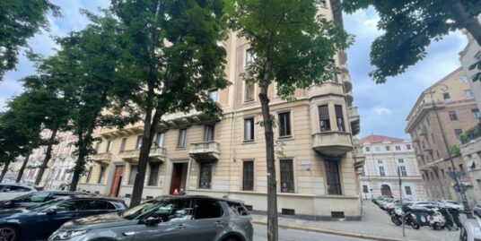 Locazione uffici 200 mq Centro zona Solferino