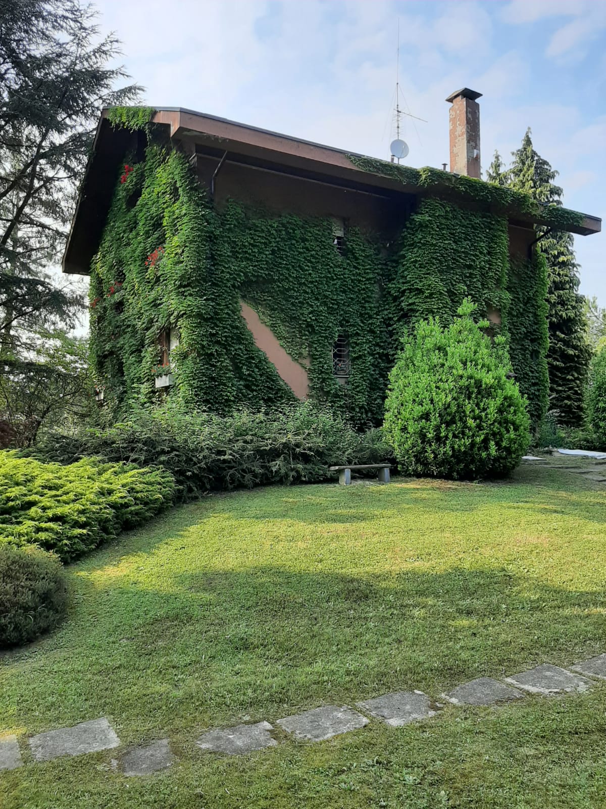 Appartamento in zona Precollina